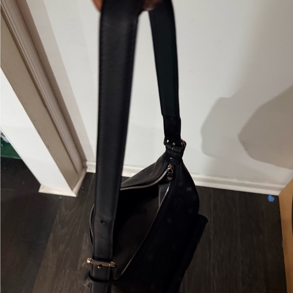 MCM Black Leather Shoulder Bag - Picture 2 of 7